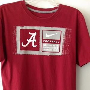 Alabama crimson Tide T-shirt like new, size large
